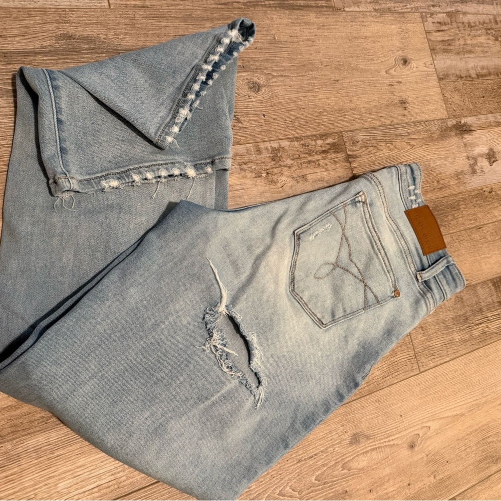 Judy Blue Distressed Jeans